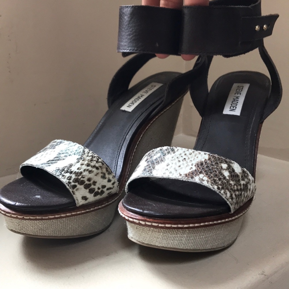 Steve Madden Bevrlie wedge